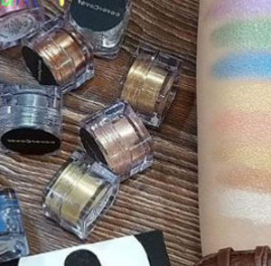 سایه پودری کاورکاور - Eyeshadow Covercover